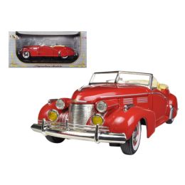 1940 Cadillac Sedan Series 62 Red 1/32 Diecast Car Model by Signature Models