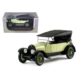 1919 Cadillac Type 57 Soft Top Lime 1/32 Diecast Model Car by Signature Models