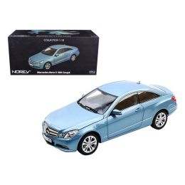 2009 Mercedes E500 E Class Blue 1/18 Diecast Car Model by Norev