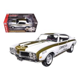 1969 Hurst Oldsmobile 455 Commotion by Motion Limited Edition to 1002pc 1/18 Diecast Model Car by Autoworld