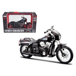 Sons of Anarchy Alex \Tig\ Trager\s 2006 Harley Davidson FXDBI Dyan Street Bob Bike Motorcycle Model 1/12 by Maisto