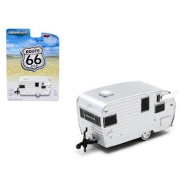 Shasta 15ft Airflyte Chrome Trailer Exclusive 1/64 Diecast Model by Greenlight