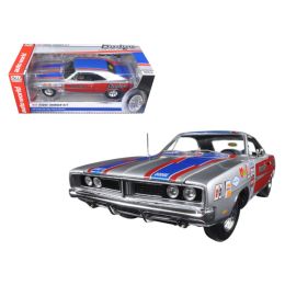 1969 Dodge Charger R/T 426 HEMI Dick Landy Limited Edition to 1002pcs  1/18 Diecast Model Car by Autoworld