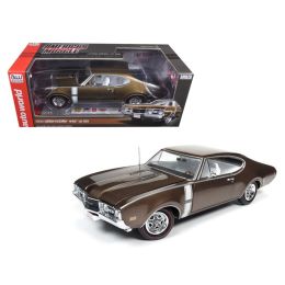 1968 Oldsmobile Cutlass 442 Hardtop Cinnamon Bronze Limited Edition to 1002pcs 1/18 Diecast Model Car  by Autoworld