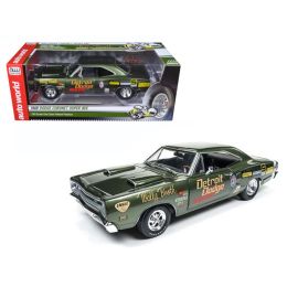 1969 Dodge Super Bee Wally Booth F8 Green Limited Edition to 1002pcs 1/18 Diecast Model Car by Autoworld
