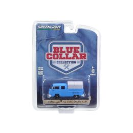 Volkwagen T2 Doka Crew Cab with Canopy 1/64 Diecast Model Car by Greenlight