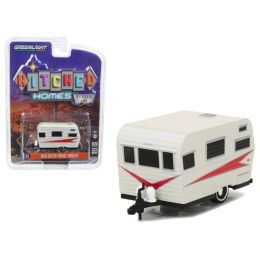 1959 Siesta Travel Trailer Silver and Red 1/64 Diecast Model by Greenlight
