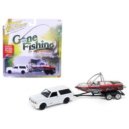 1992 GMC Typhoon Gloss White with Boat & Trailer \Gone Fishing\ Limited to 2508pc 1/64 Diecast Model Car by Johnny Lightning