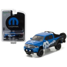 2017 Dodge Ram 1500 Pickup Truck MOPAR Off-Road Edition Hobby Exclusive 1/64 Diecast Model Car by Greenlight