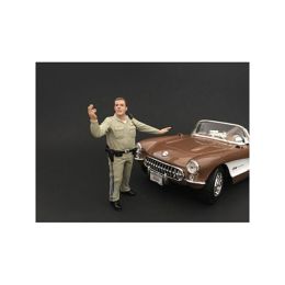 Highway Patrol Officer Directing Traffic Figurine / Figure For 1:24 Models by American Diorama