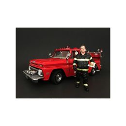 Firefighter Fire Chief Figurine / Figure For 1:24 Models by American Diorama
