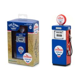 1951 Wayne 505 Chevron Supreme Gasoline Pump Replica Vintage Gas Pump Series 2 1/18 Diecast Model by Greenlight
