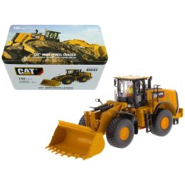 CAT Caterpillar 980M Wheel Loader with Rock Bucket and Operator High Line Series 1/50 Diecast Model by Diecast Masters