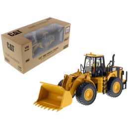 CAT Caterpillar 980G Wheel Loader with Operator 1/50 Diecast Model by Diecast Masters