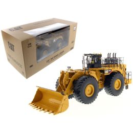 CAT Caterpillar 994F Wheel Loader with Operator Core Classics Series 1/50 Diecast Model by Diecast Masters