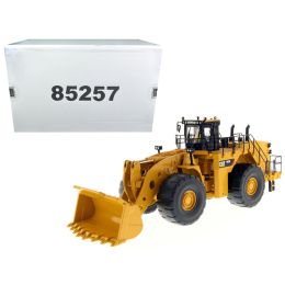 CAT Caterpillar 993K Wheel Loader with Operator High Line Series 1/50 Diecast Model by Diecast Masters