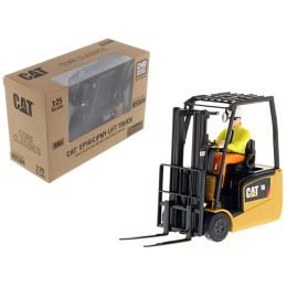 CAT Caterpillar EP16(C)PNT EP13-20 (C)PNT Range Lift Truck with Operator Core Classics Series 1/25 Diecast Model by Diecast Masters