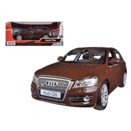 Audi Q5 Brown 1/24 Diecast Car Model by Motormax